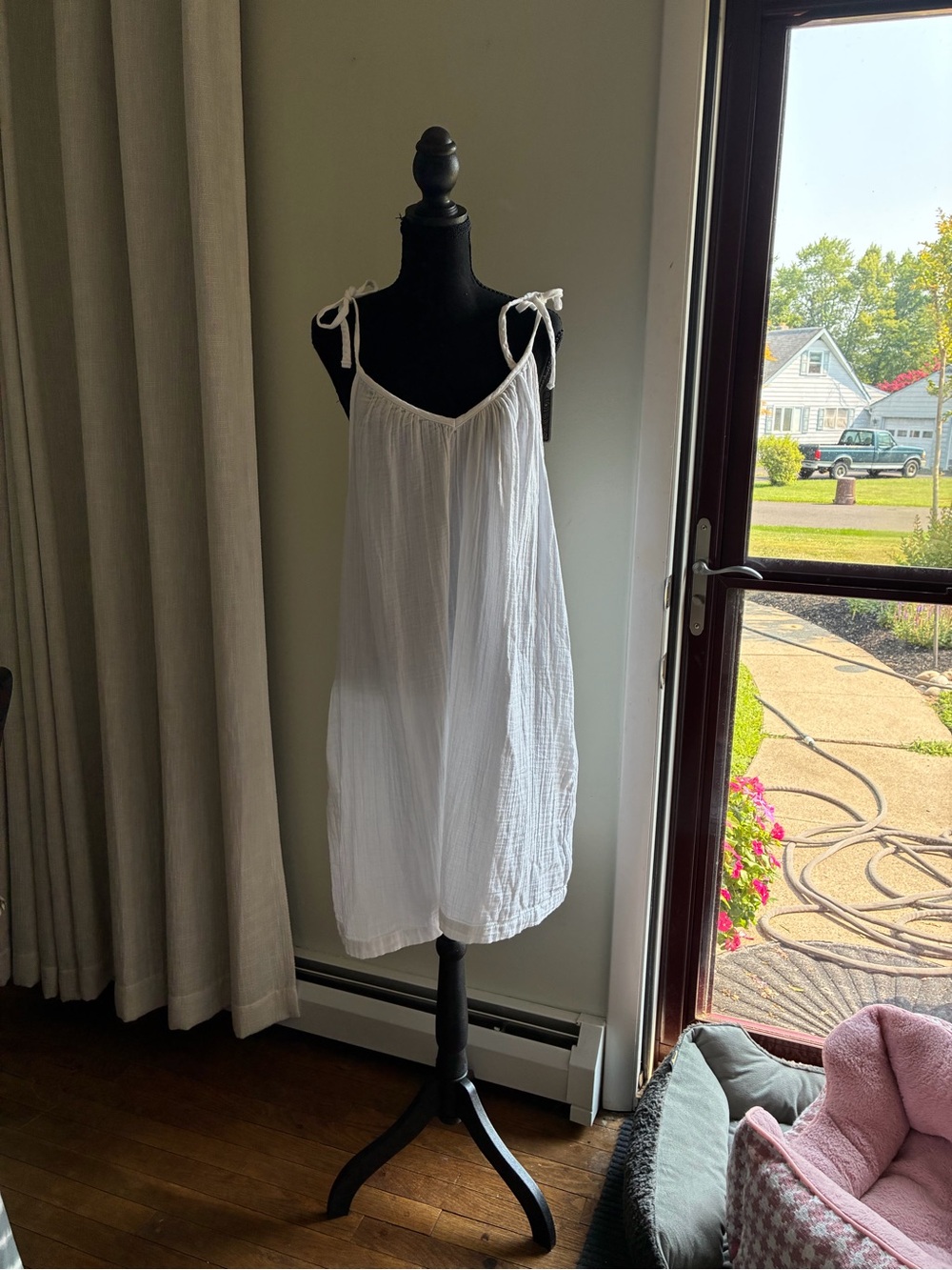 Old Navy White Tie-Shoulder Cotton Chemise